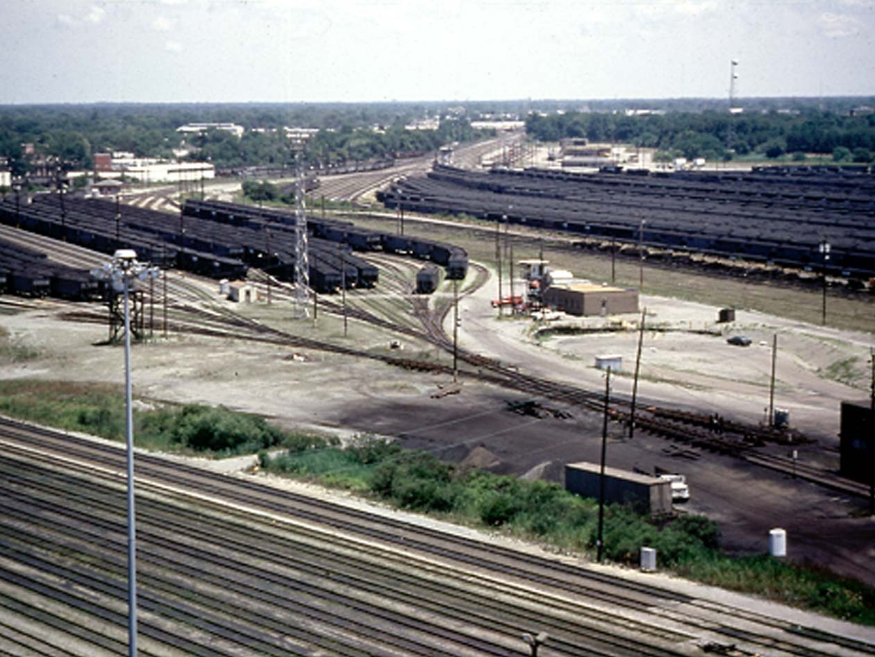 Coal train Barney Yard.jpg