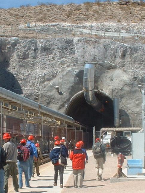 Yucca Tour_group_entering_North_Portal_of_Yucca_Mountain.jpg